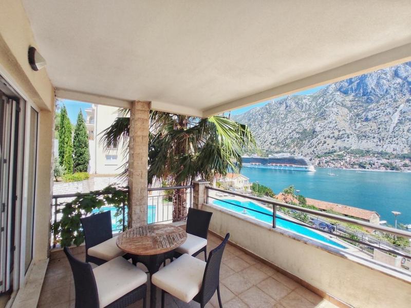Апартаменты Stunning View To Kotor Bay And Old Town - C2 Vista Muo Экстерьер фото